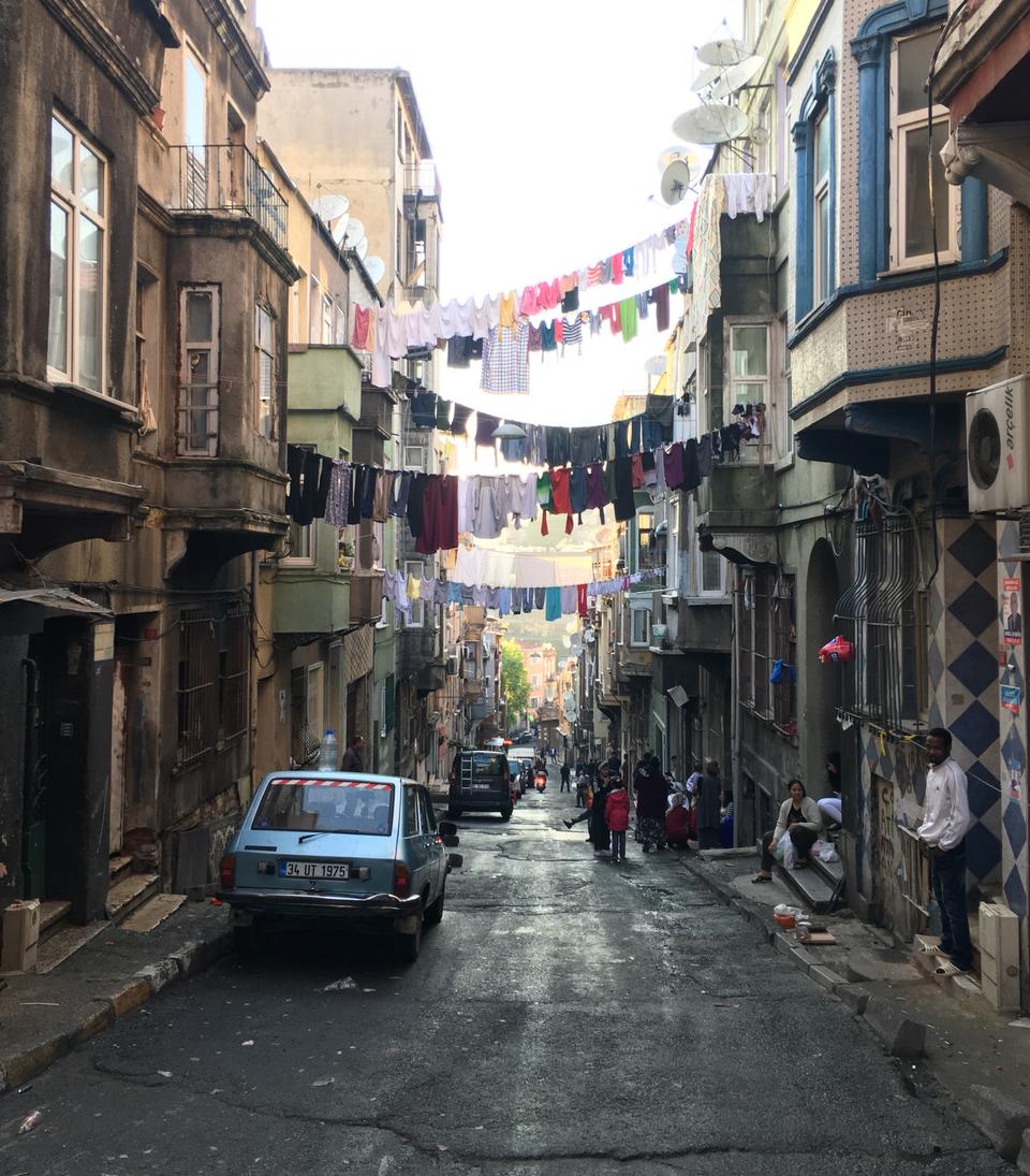 کاوش در خطرناک ترین محله های استانبول