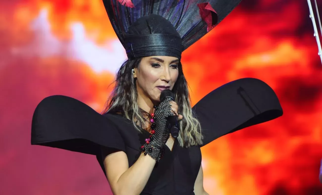 Aklımda (2022) ترجه متن ترانه هانده ینر