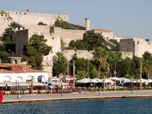 کشف تاریخ غنی قلعه چشمه